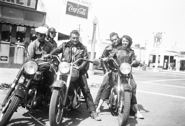 Copyright Cliff Evans 2012