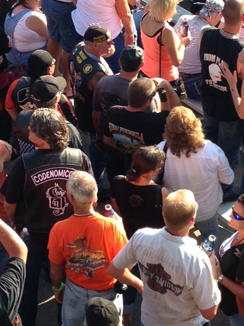 Out of the thousands of people I found a KPHD shirt!